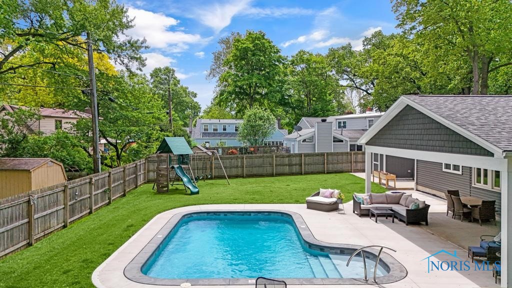 2714 W Rockridge Circle, Toledo, Ohio image 40
