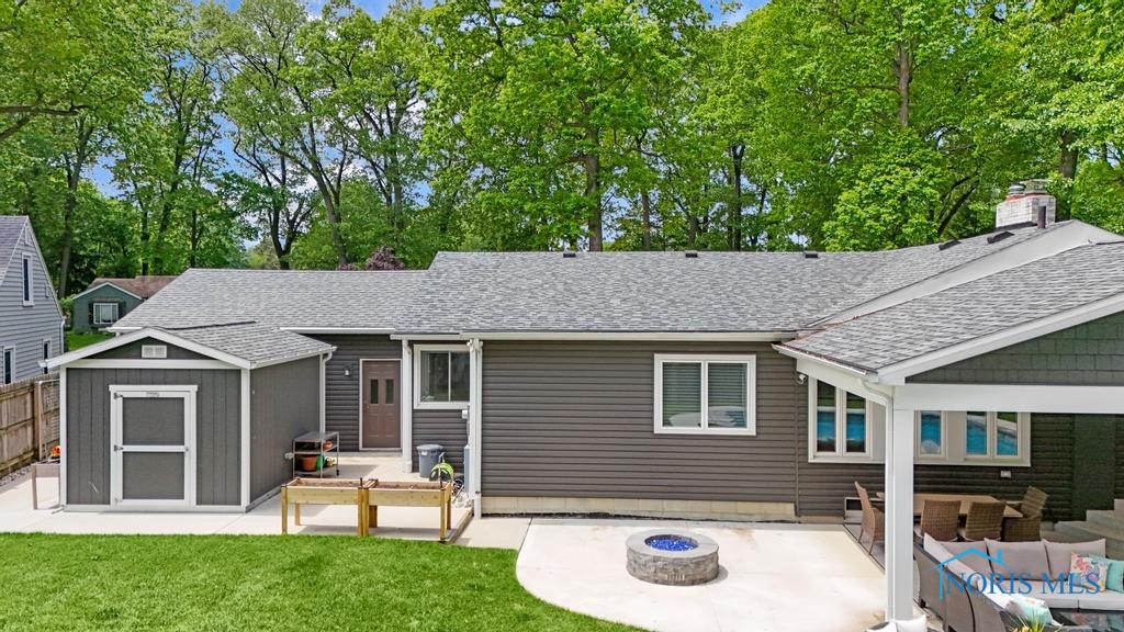 2714 W Rockridge Circle, Toledo, Ohio image 38