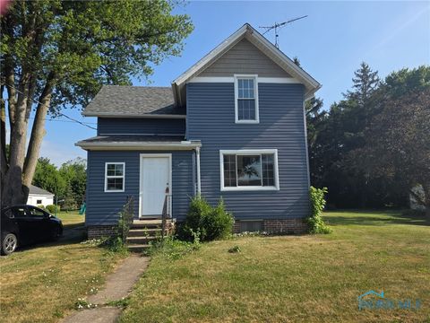 Photo of 413 Fernwood Avenue, Delta, OH 43515 (MLS # 6132738)