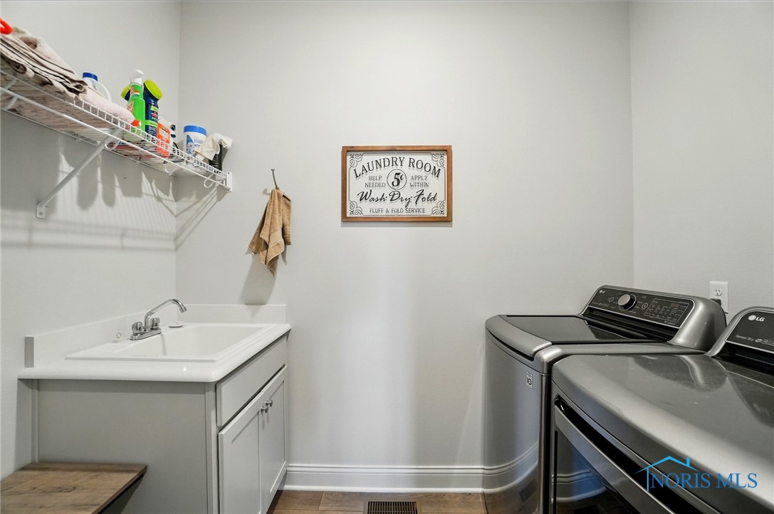 9160 Grande Court, Sylvania, Ohio image 37