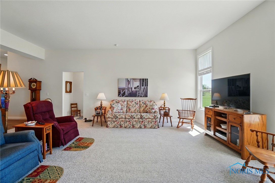 26231 Turnbridge Drive, Perrysburg, Ohio image 6