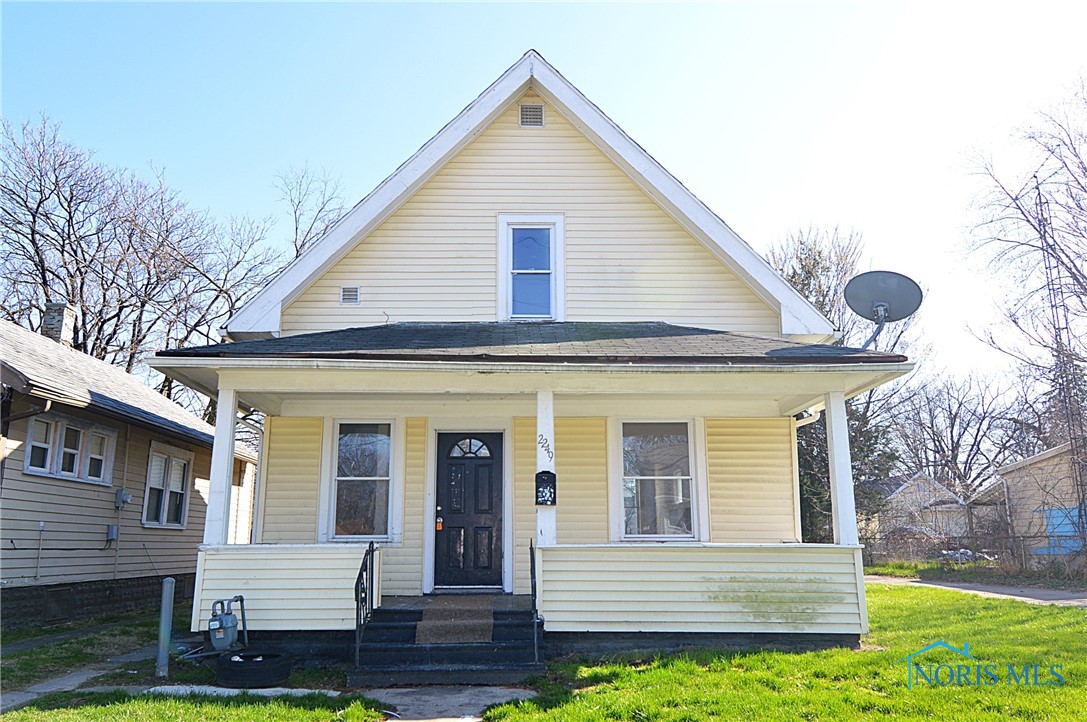 2249 Avondale Avenue, Toledo, Ohio image 3