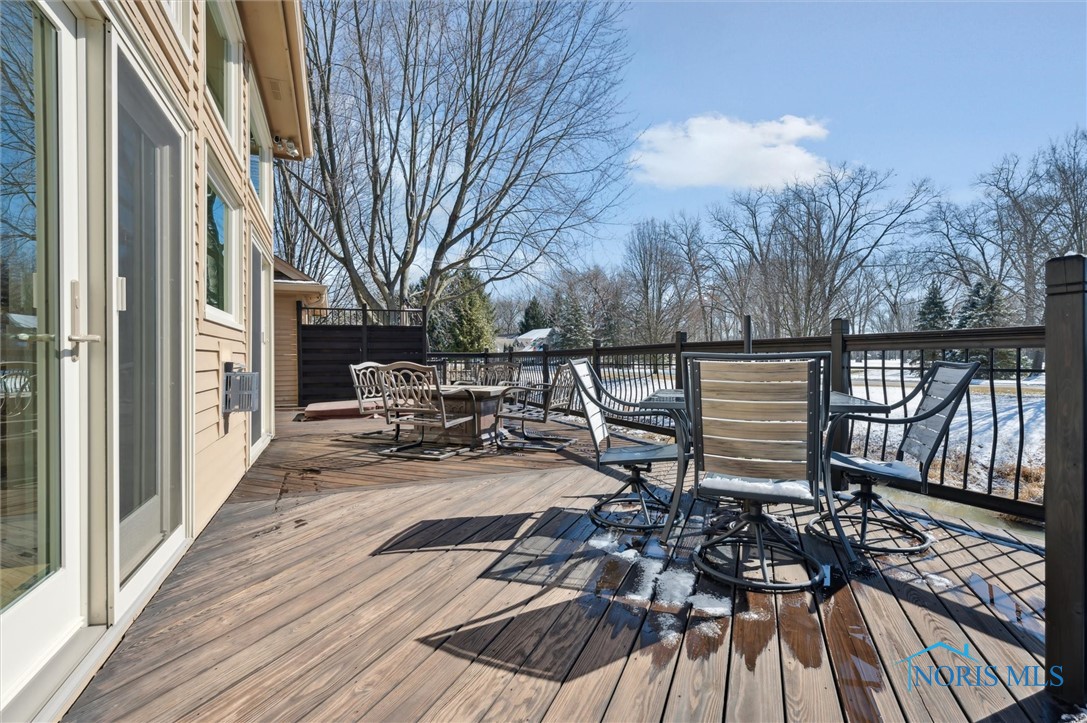 8667 Stone Oak Drive, Holland, Ohio image 47