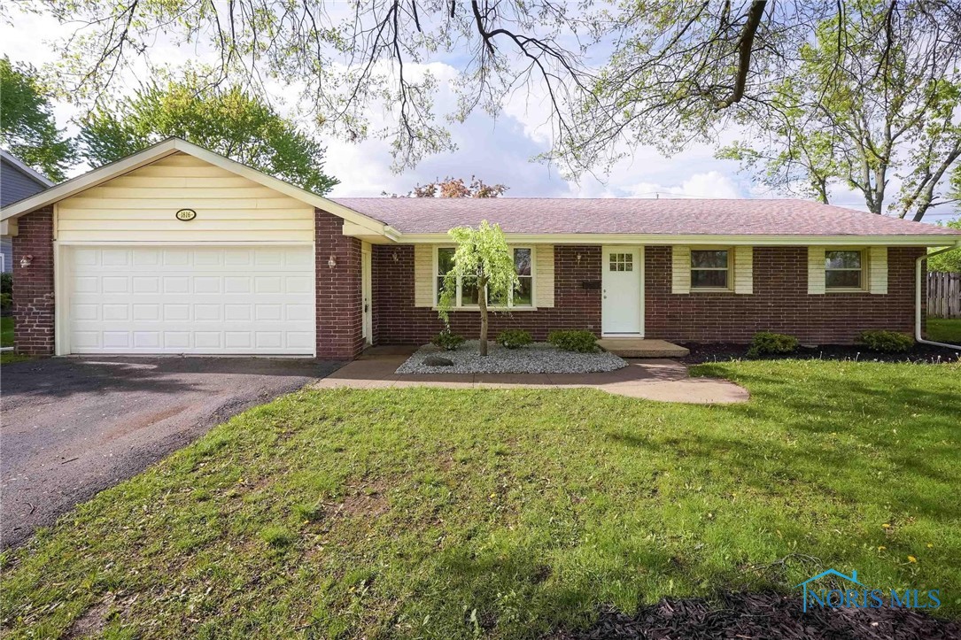 1816 Cherry Lane, Findlay, Ohio image 1