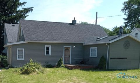 Photo of 26 Magyar Street, Toledo, OH 43605 (MLS # 6136293)