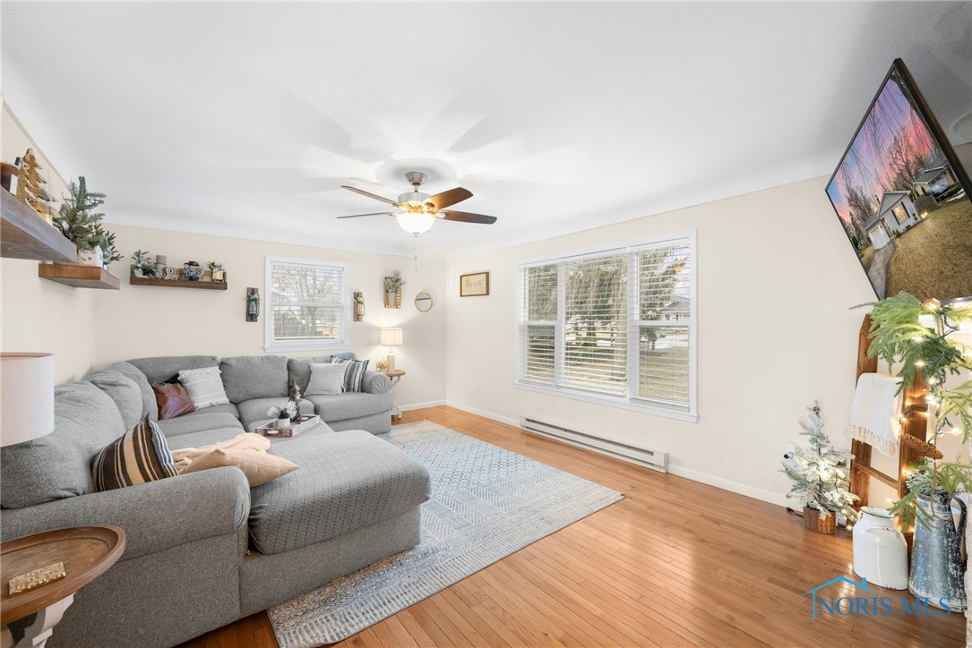23704 E Second Street, Grand Rapids, Ohio image 3