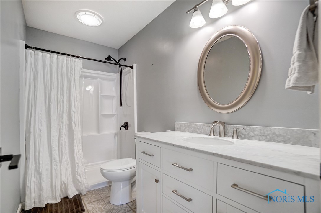 766 Parkview Drive, Findlay, Ohio image 31