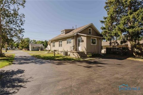 Tiny photo for 334 E Foulke Avenue, Findlay, OH 45840 (MLS # 6136584)
