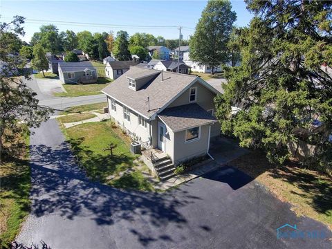 Tiny photo for 334 E Foulke Avenue, Findlay, OH 45840 (MLS # 6136584)