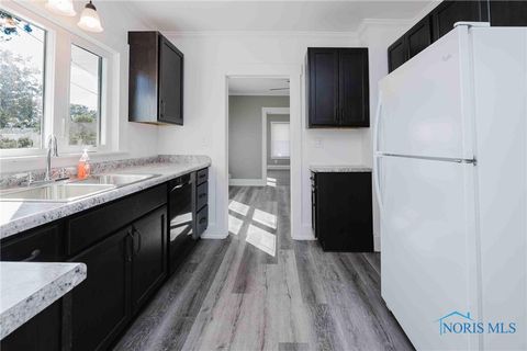 Tiny photo for 334 E Foulke Avenue, Findlay, OH 45840 (MLS # 6136584)