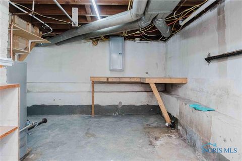 Tiny photo for 334 E Foulke Avenue, Findlay, OH 45840 (MLS # 6136584)