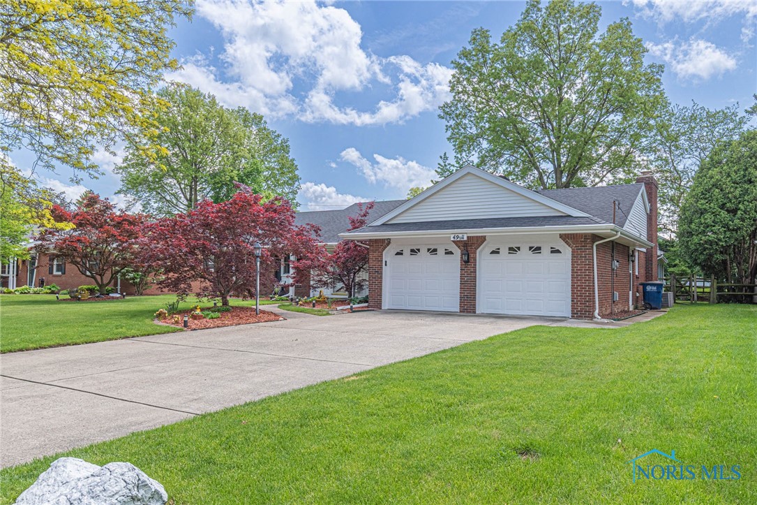 4911 Claradale Road, Toledo, Ohio image 3
