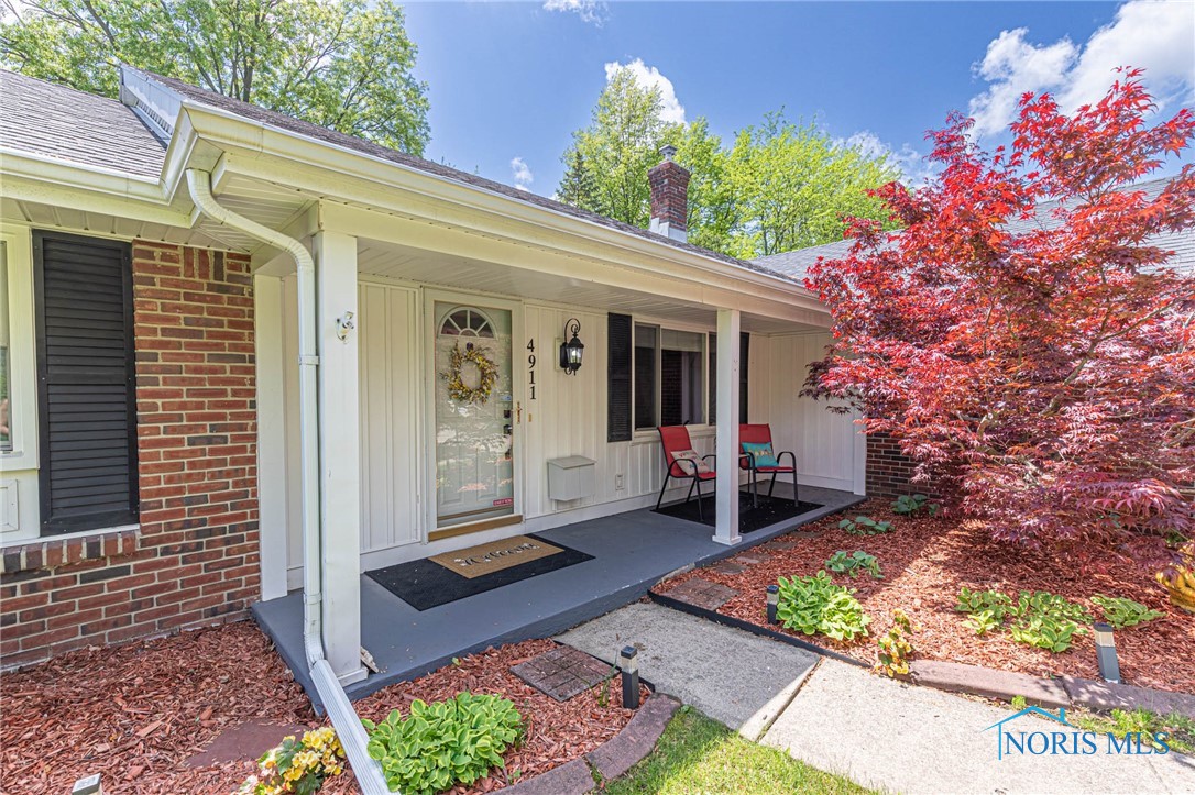 4911 Claradale Road, Toledo, Ohio image 7
