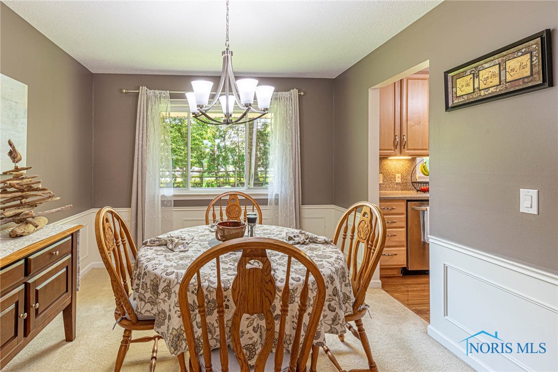 4911 Claradale Road, Toledo, Ohio image 20