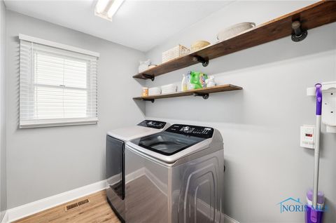Tiny photo for 516 Cranberry West, Findlay, OH 45840 (MLS # 6136545)