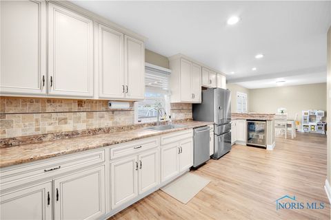 Tiny photo for 516 Cranberry West, Findlay, OH 45840 (MLS # 6136545)