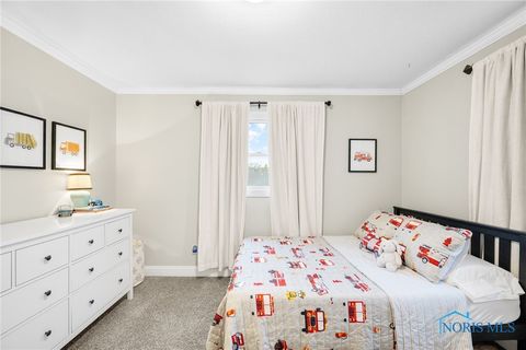 Tiny photo for 516 Cranberry West, Findlay, OH 45840 (MLS # 6136545)