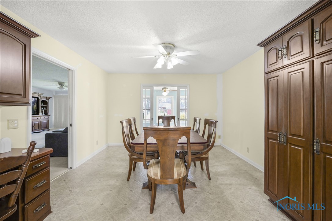 506 Orchard Lane, Findlay, Ohio image 24