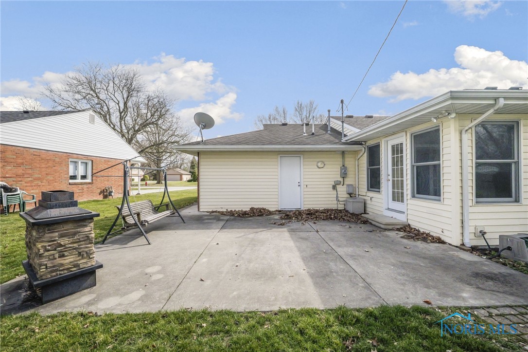 506 Orchard Lane, Findlay, Ohio image 31