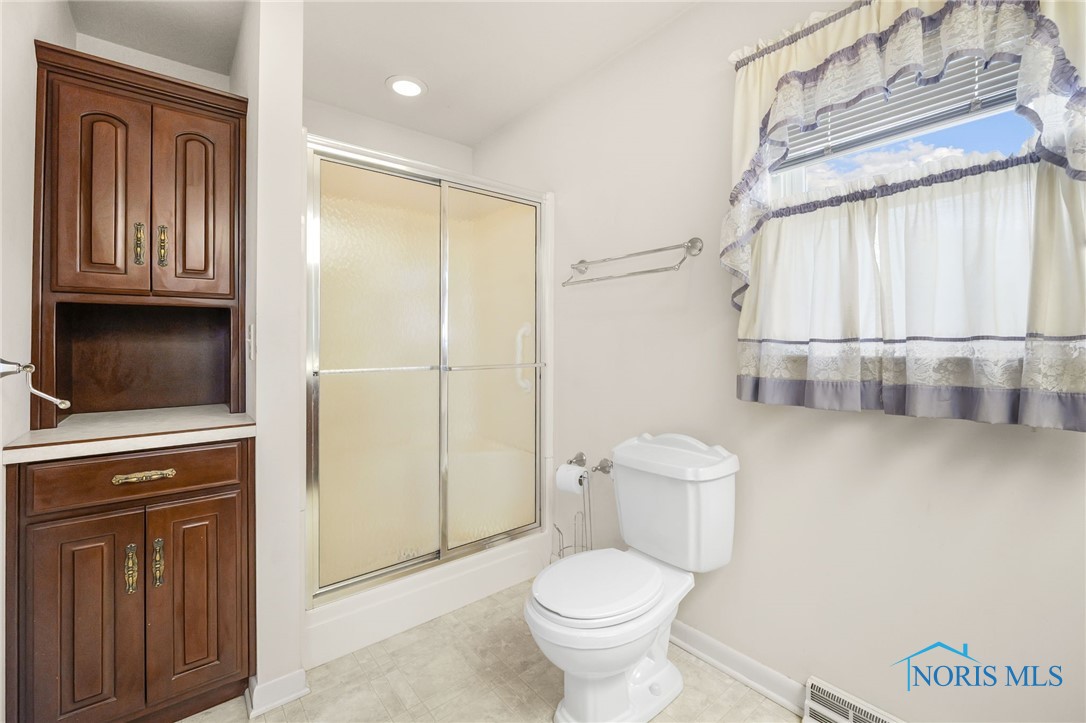 506 Orchard Lane, Findlay, Ohio image 20