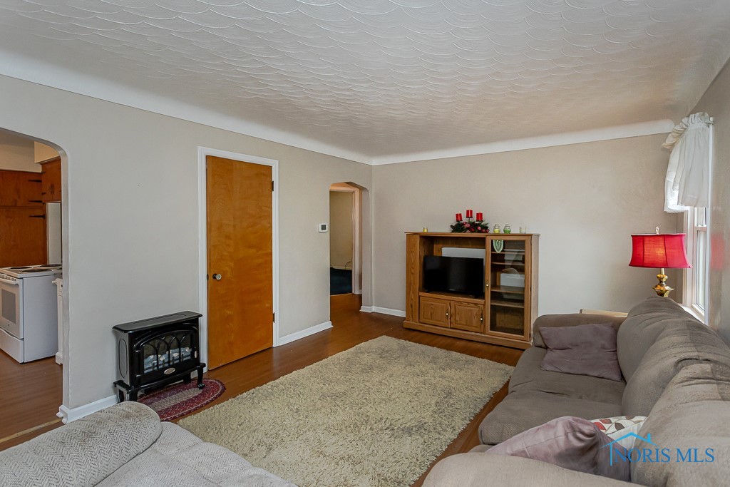4800 Rambo Lane, Toledo, Ohio image 6