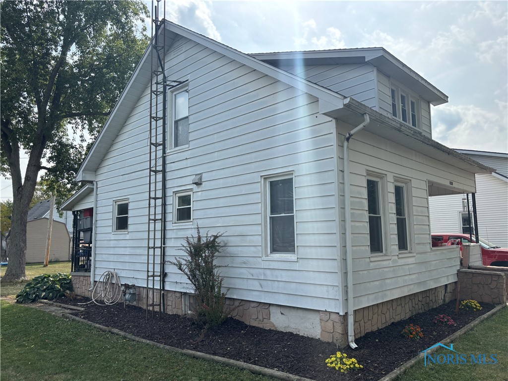 1124 Highland Avenue