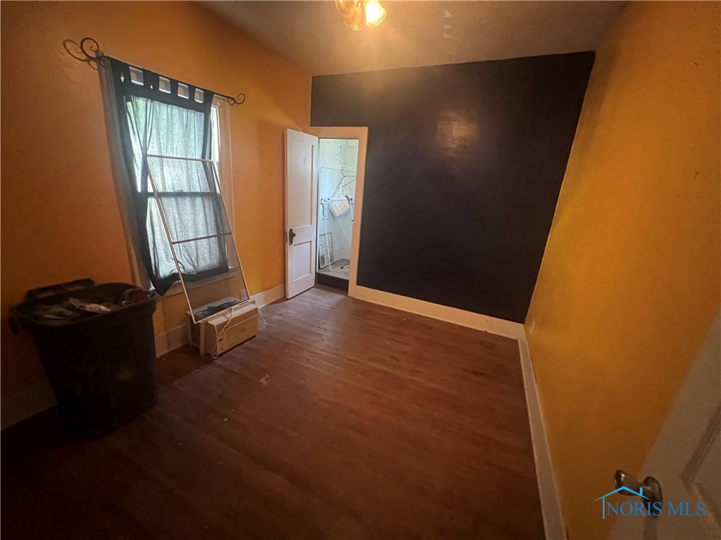1048 Hawk Street, Toledo, Ohio image 7