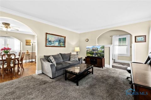Tiny photo for 3823 Woodmont Road, Toledo, OH 43613 (MLS # 6136932)