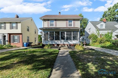 Photo of 3823 Woodmont Road, Toledo, OH 43613 (MLS # 6136932)
