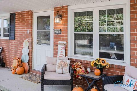 Tiny photo for 3300 Crosshill Drive, Findlay, OH 45840 (MLS # 6136868)