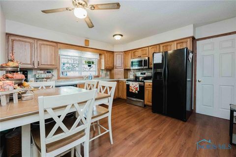 Tiny photo for 3300 Crosshill Drive, Findlay, OH 45840 (MLS # 6136868)