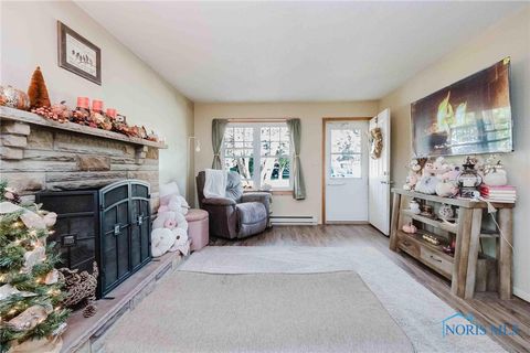 Tiny photo for 3300 Crosshill Drive, Findlay, OH 45840 (MLS # 6136868)