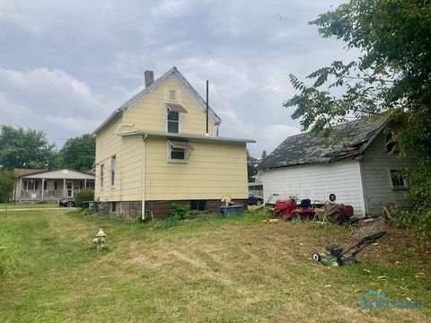 Tiny photo for 625 Bush Place, Fremont, OH 43420 (MLS # 6136191)