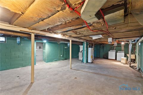 Tiny photo for 5434 Lewis Avenue, Toledo, OH 43612 (MLS # 6136602)