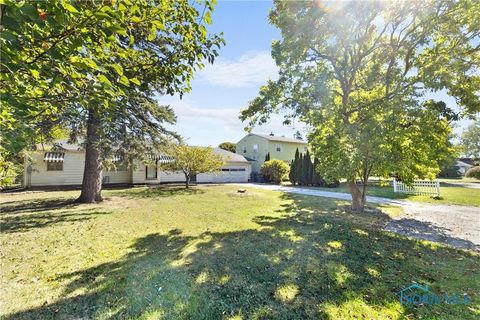 Tiny photo for 5434 Lewis Avenue, Toledo, OH 43612 (MLS # 6136602)