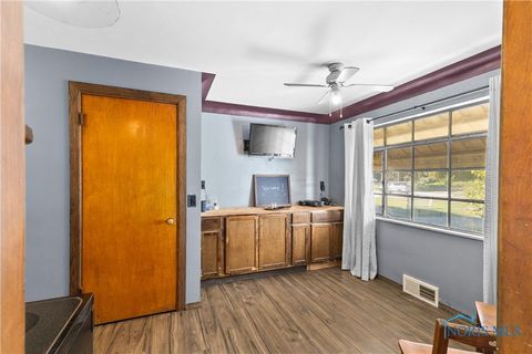 Tiny photo for 5434 Lewis Avenue, Toledo, OH 43612 (MLS # 6136602)