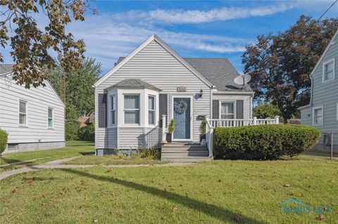 Photo of 1046 Olson Street, Toledo, OH 43612 (MLS # 6136785)