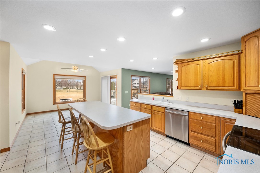 5856 Settlers Ridge Circle, Sylvania, Ohio image 17
