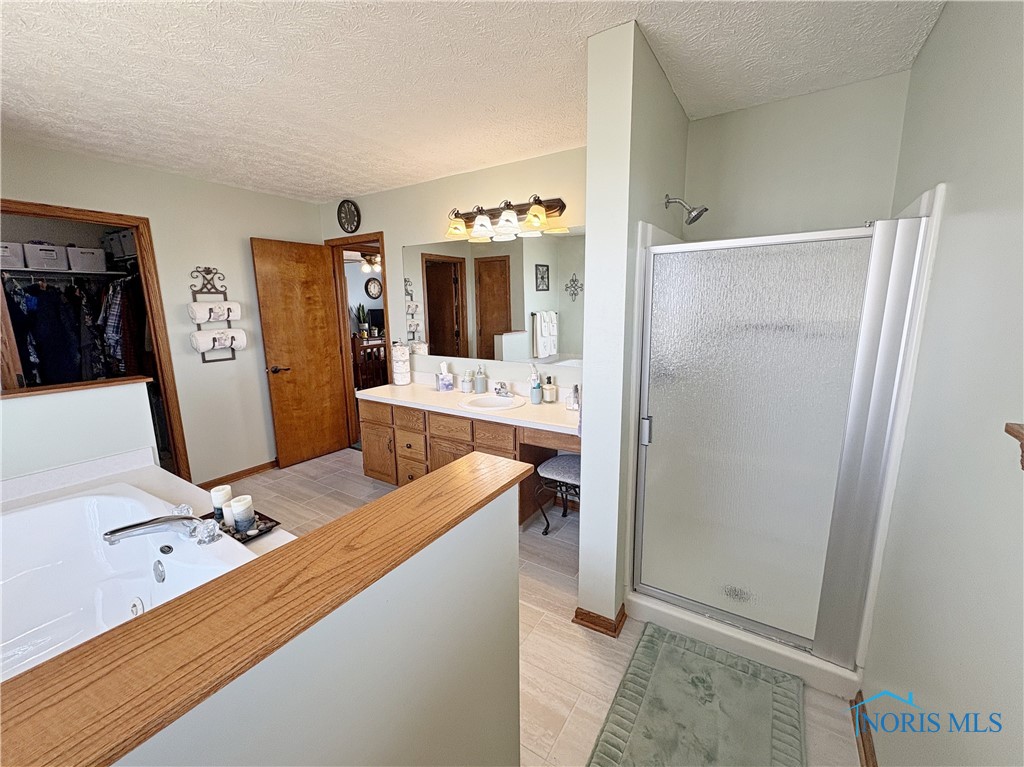941 Hunter Court, Bowling Green, Ohio image 27