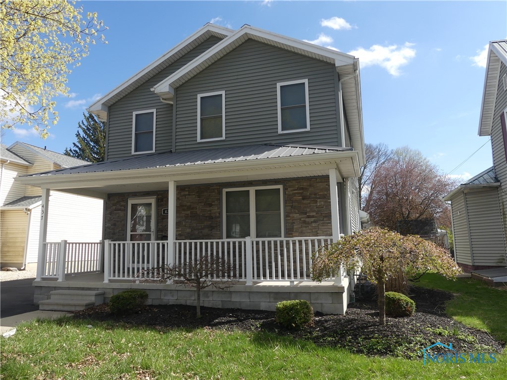 437 W Wyandot Avenue, Upper Sandusky, Ohio image 2
