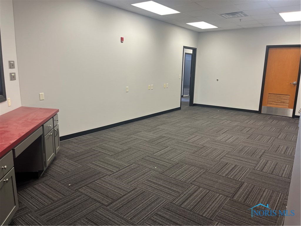 Findlay, Ohio 45840, United States, ,Residential,Active,223342