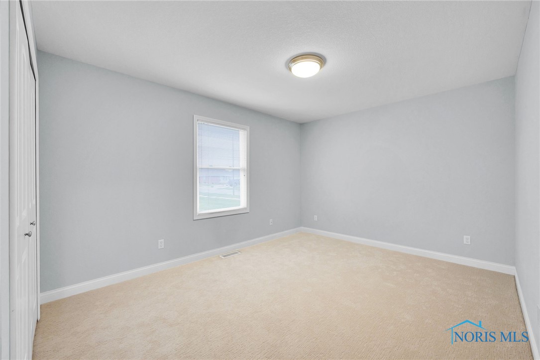 904 Alberta Circle, Bowling Green, Ohio image 31