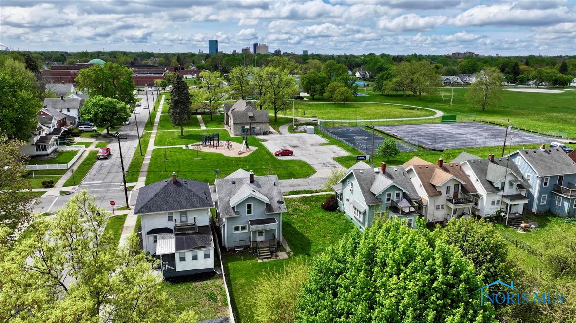733 E Oakland Street, Toledo, Ohio image 8