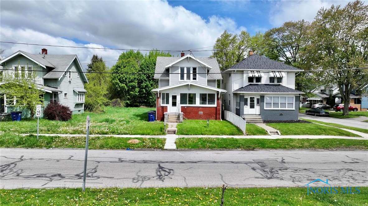 733 E Oakland Street, Toledo, Ohio image 3