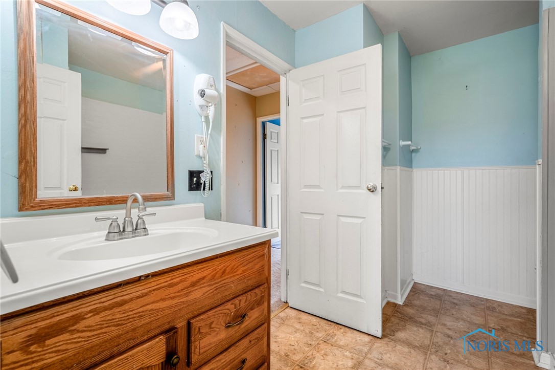 6818 Fenwyck Road #10, Maumee, Ohio image 16