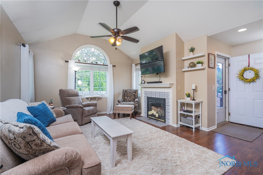 1454 Turnbury Lane, Perrysburg, Ohio image 8