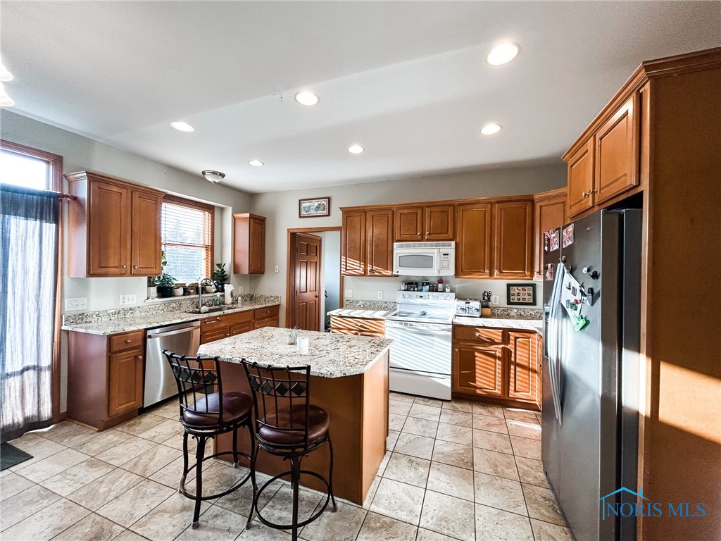 5925 Settlers Ridge Circle, Sylvania, Ohio image 12