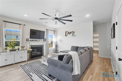 Tiny photo for 1723 Wexford Drive, Bowling Green, OH 43402 (MLS # 6136516)