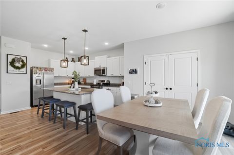 Tiny photo for 1723 Wexford Drive, Bowling Green, OH 43402 (MLS # 6136516)