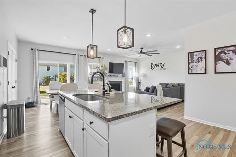 Tiny photo for 1723 Wexford Drive, Bowling Green, OH 43402 (MLS # 6136516)